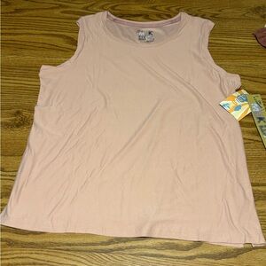 Muk Luks women’s large tank top, intricate stitching pattern on sleeves